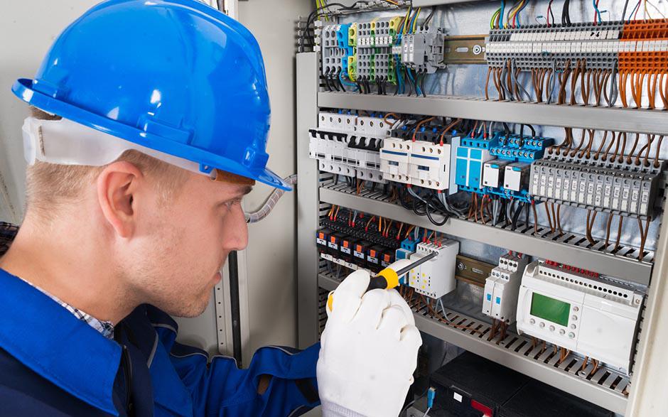 électricien dans le bâtiment Valenton