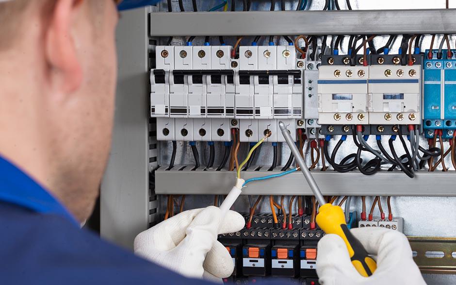 cherche électricien Argenteuil