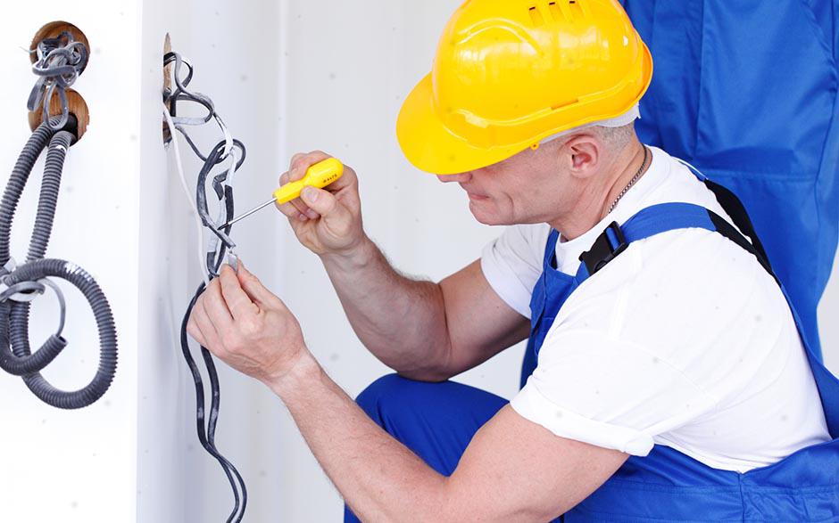 cherche électricien Argenteuil